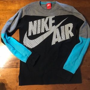 Nike men’s sweatshirt